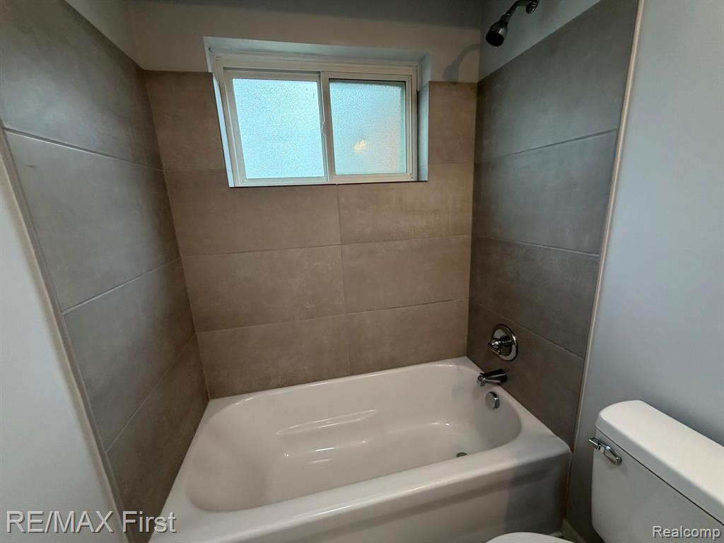 25184 Collingwood Street, Roseville, MI 48066 — Photo 19