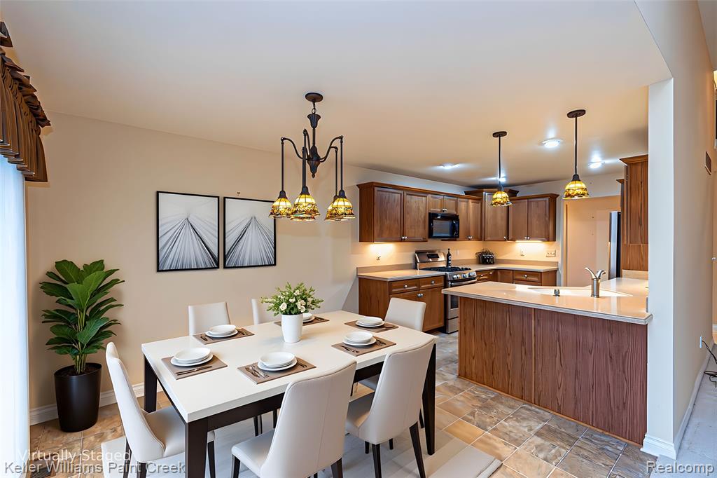 49675 Sable Creek Drive, 30, Macomb, MI 48042 — Photo 8