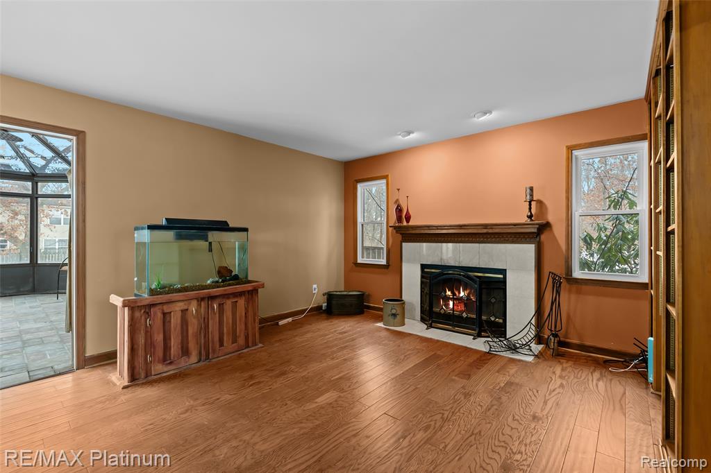 506 Foxfire Drive, Howell, MI 48843 — Photo 14
