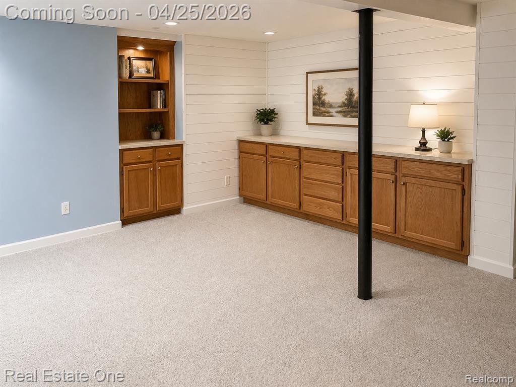 37917 Glengrove Drive, Farmington, MI 48331 — Photo 25