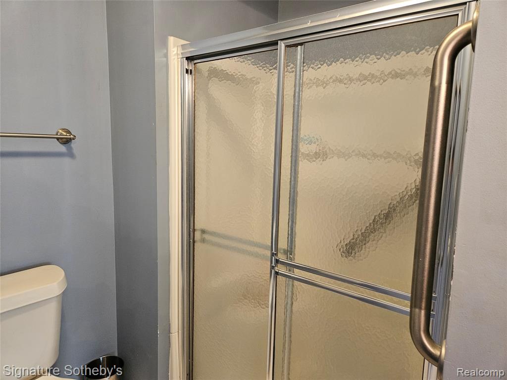 9582 Falmouth Drive, Ypsilanti, MI 48197 — Photo 10