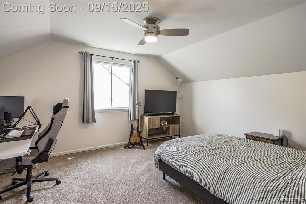 10455 Scarlet Oak Drive, Ypsilanti, MI 48198 — Photo 30