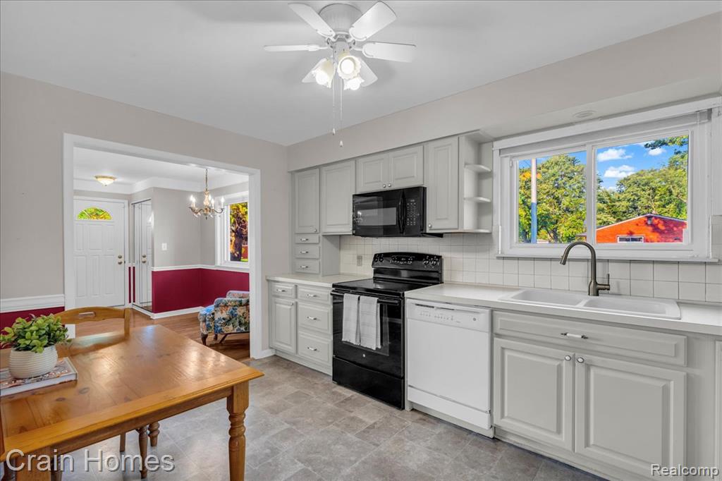 846 Moulin Avenue, Madison Heights, MI 48071 — Photo 6