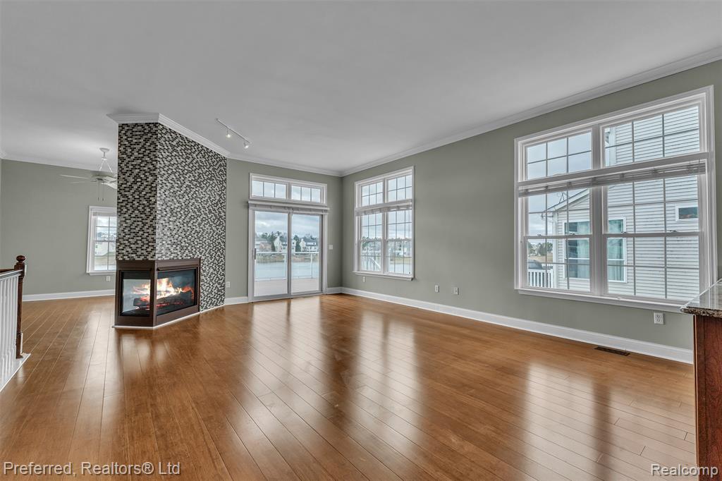 985 Watersedge Court, Oxford, MI 48371 — Photo 14