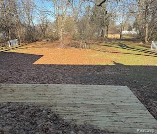 6111 Woodmoor Drive, Burton, MI 48509 — Photo 13
