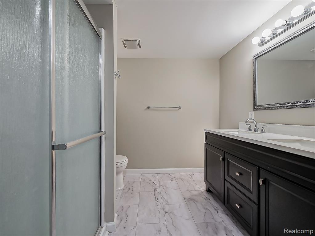 6340 ISLAND LAKE Drive, Brighton, MI 48116 — Photo 21