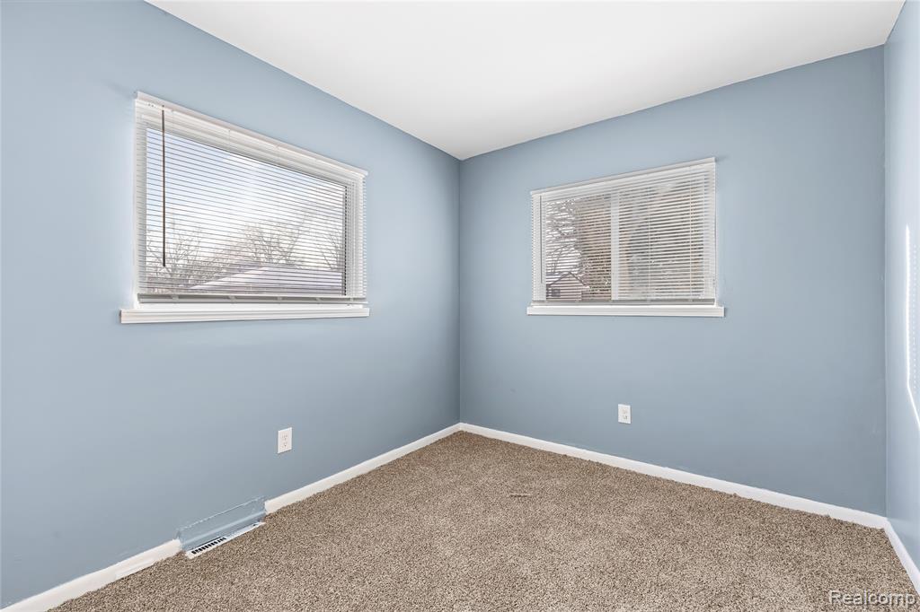 18485 Moenart Street, Detroit, MI 48234 — Photo 10