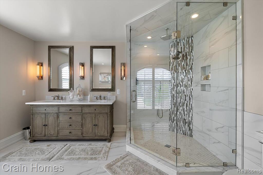 49729 SANDRA Drive, Shelby Twp, MI 48315 — Photo 38