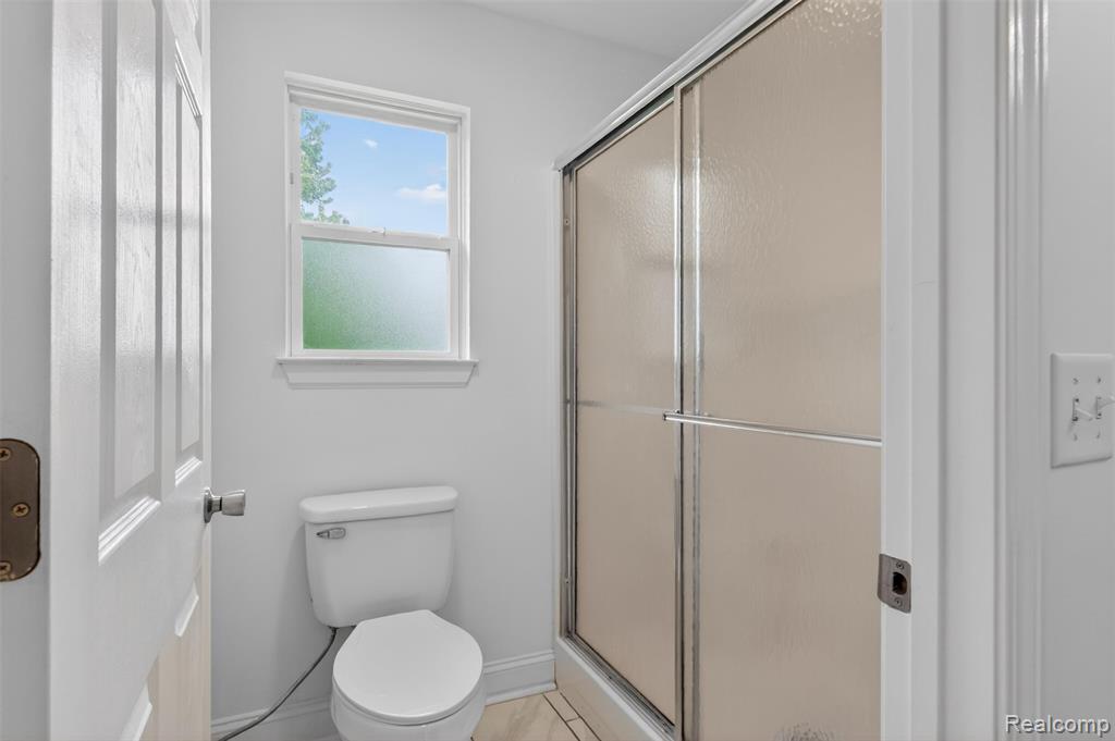 3457 ASHBURNAM, Ann Arbor, MI 48105 — Photo 38