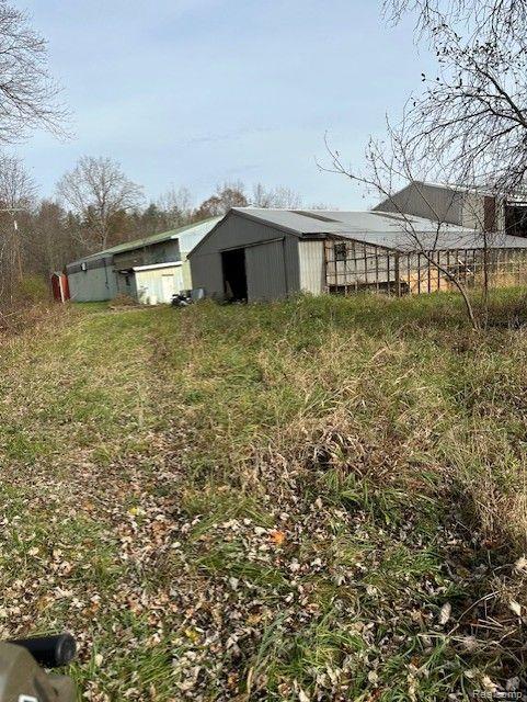 8438 JORDAN Road, Grand Blanc, MI 48439 — Photo 10