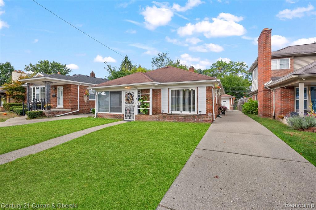 5741 Hubbell Street, Dearborn Heights, MI 48127 — Photo 2