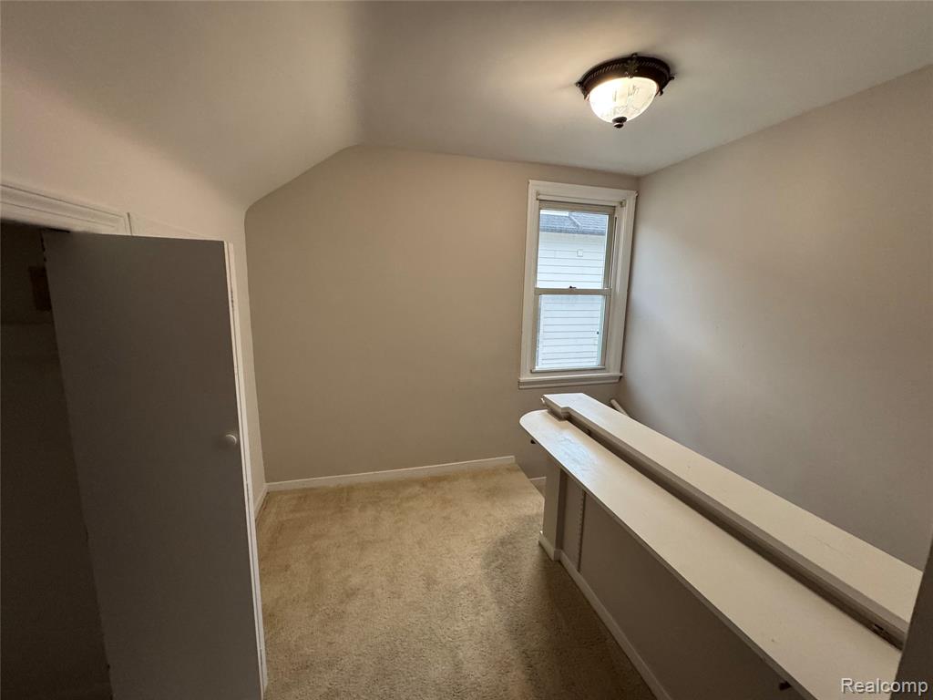 443 E Southlawn Boulevard, Birmingham, MI 48009 — Photo 10