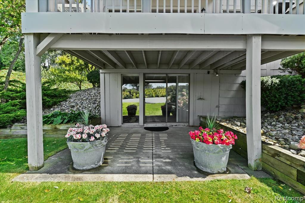 9498 Fenwin Drive, Grand Blanc, MI, 48439