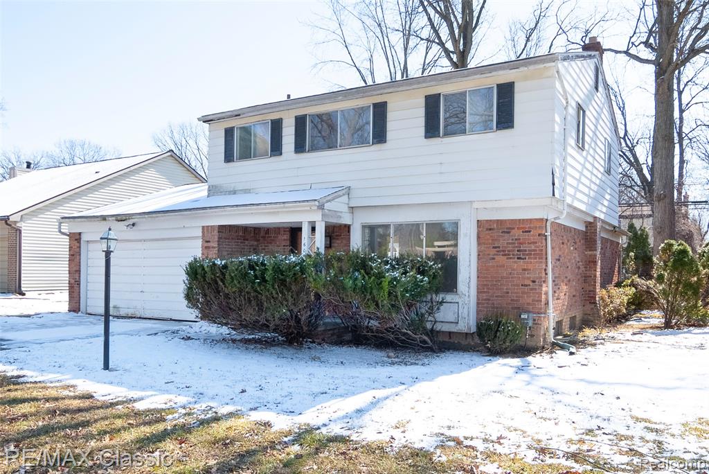 16083 Kirkshire Avenue, Beverly Hills, MI 48025 — Photo 2