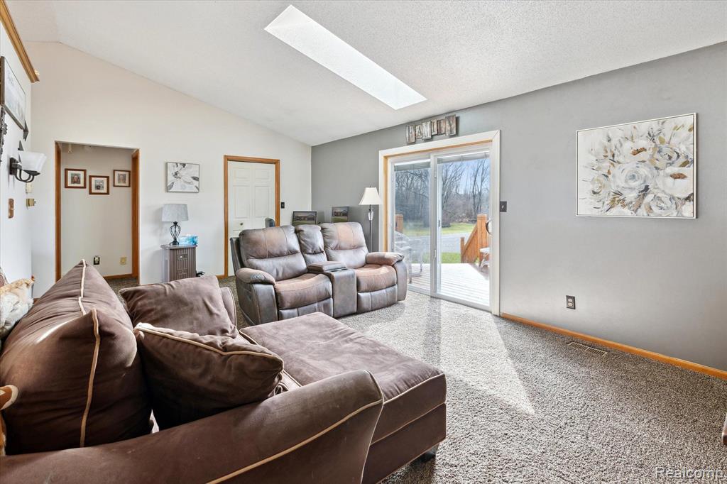 4163 N GALE Road, Davison, MI 48423 — Photo 9