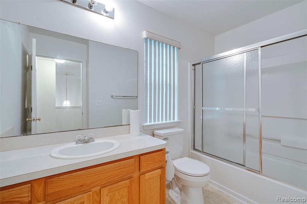 4154 Strathmore Lane, Canton, MI 48188 — Photo 37