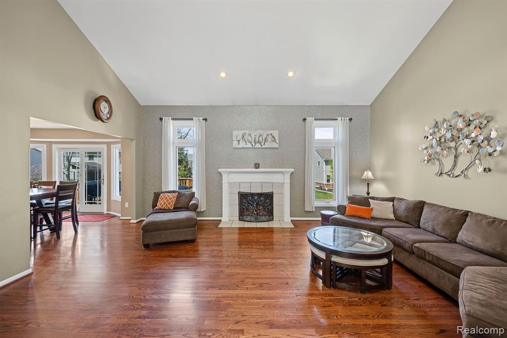 42890 BROOKSTONE Drive, Novi, MI 48377 — Photo 8