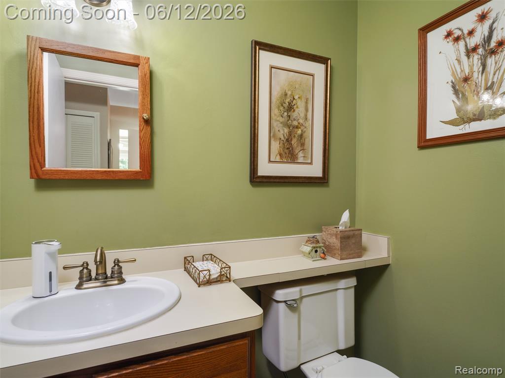 5057 Prentis Drive, Troy, MI 48085 — Photo 16