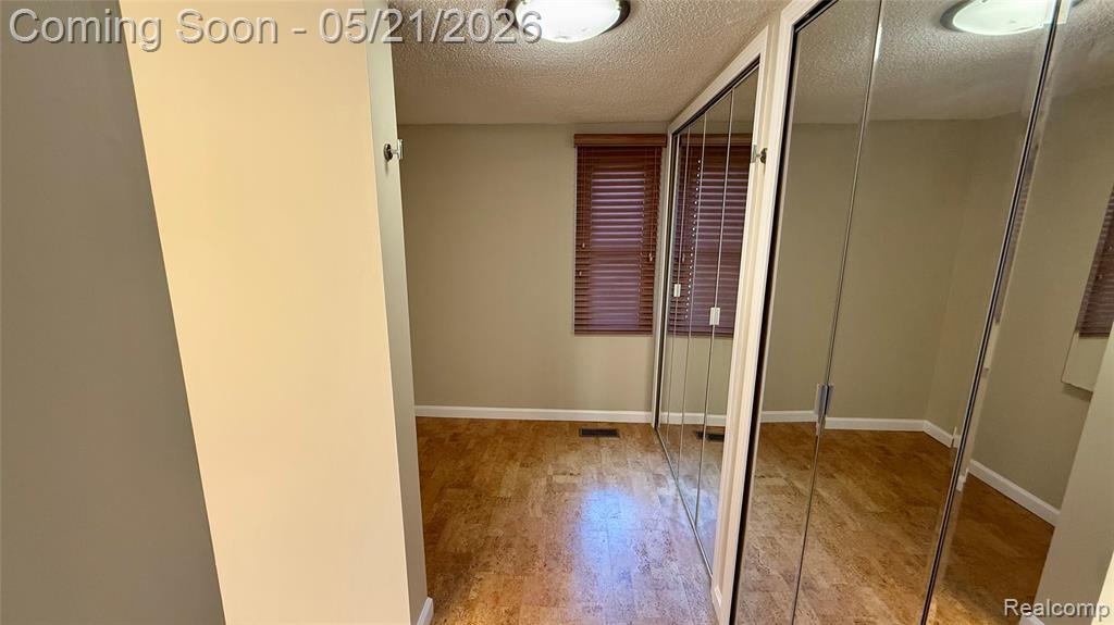 844 Cliffs Drive, Ypsilanti, MI 48198 — Photo 15