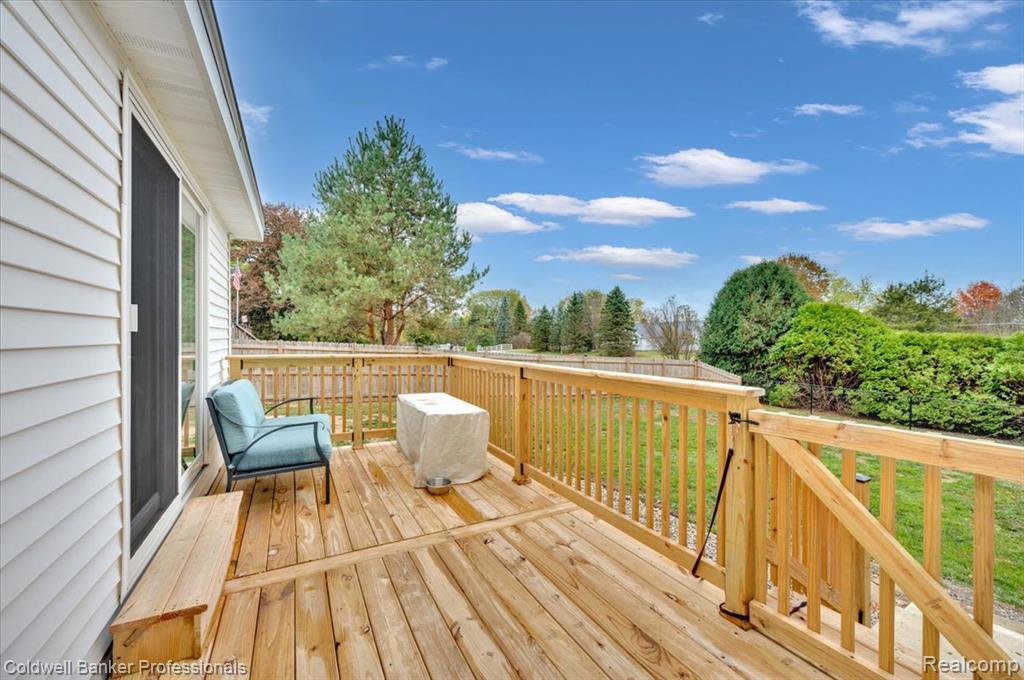 152 Mapleleaf Road S Mapleleaf Road, Lapeer, MI 48446 — Photo 19
