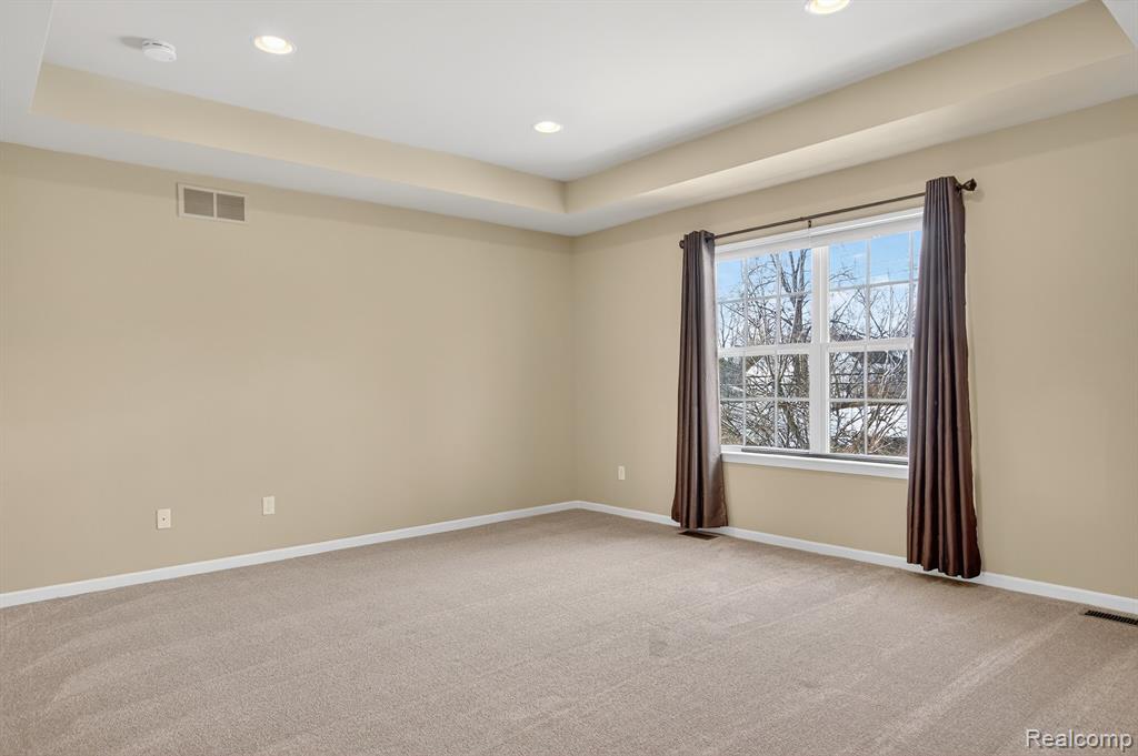 4241 Tonawanda Avenue, Royal Oak, MI 48073 — Photo 32