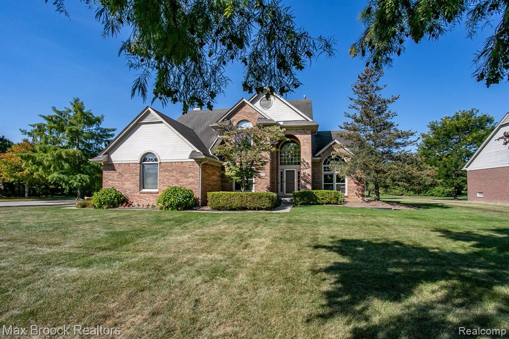 6817 Woodcrest Drive, Troy, MI 48098 — Photo 61