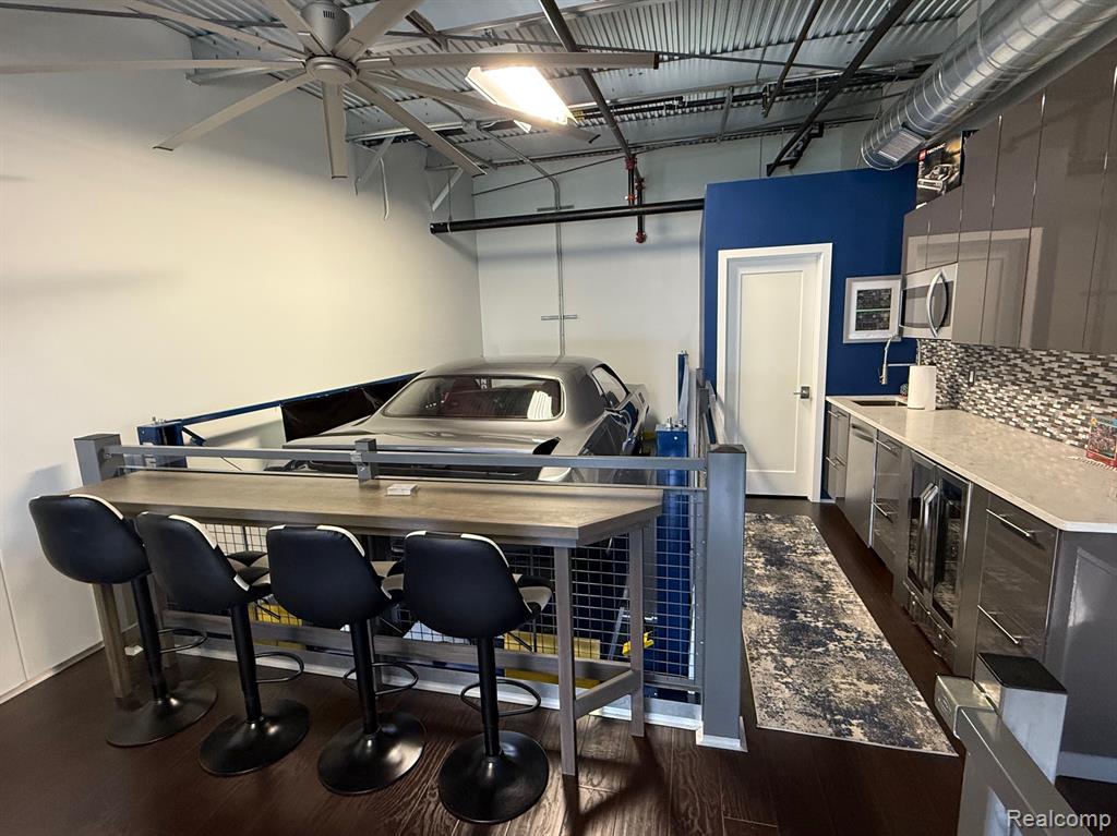 50 PIT Lane, Pontiac, MI 48341 — Photo 6
