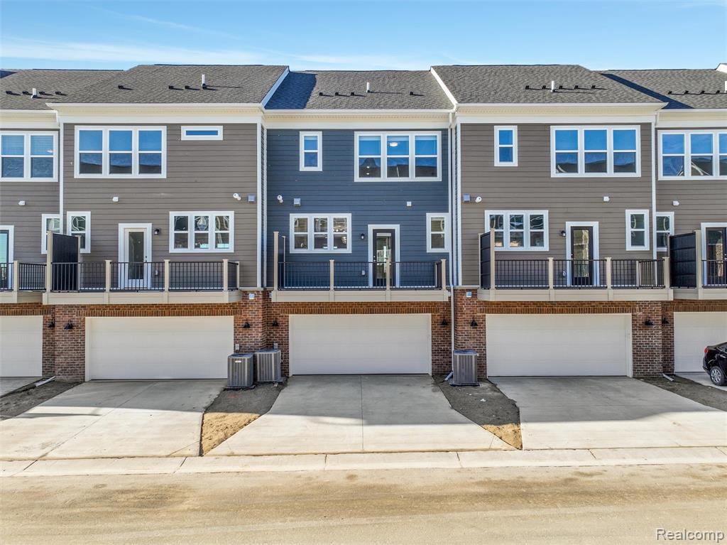 43173 Atwood Ave, Novi, MI — Photo 28