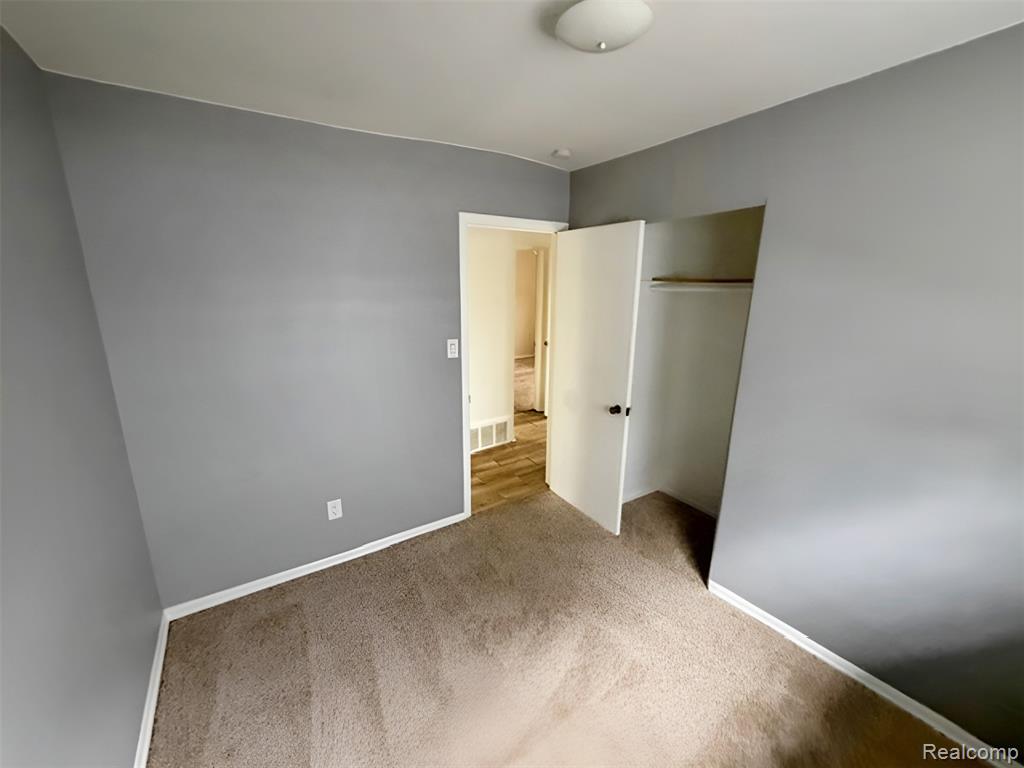 41 E Sheffield Avenue, Pontiac, MI 48340 — Photo 13