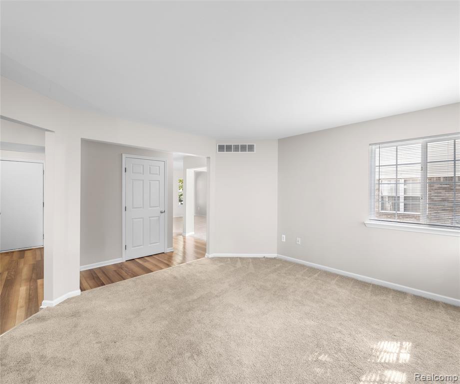 48181 NOTTINGHILL Lane, Canton, MI 48188 — Photo 10