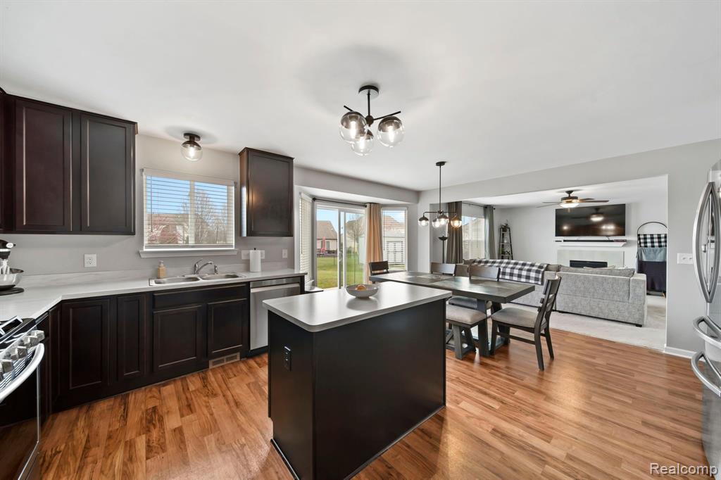 9166 BIRCH POINTE Drive, Newport, MI 48166 — Photo 23
