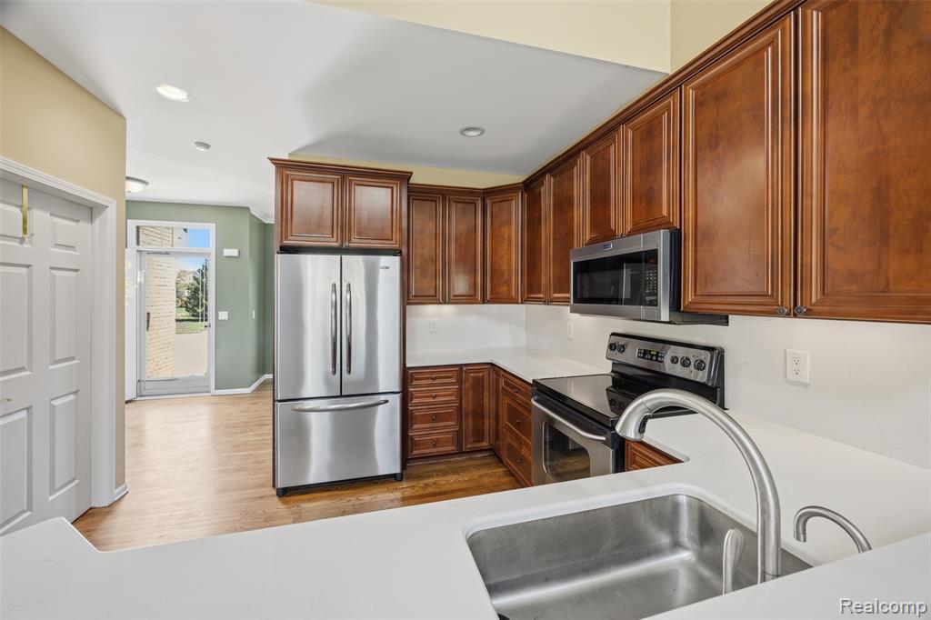 4080 Forest Bridge Drive, Canton, MI 48188 — Photo 19