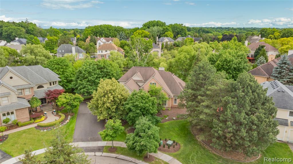 6567 Claremore Court, West Bloomfield, MI — Photo 64