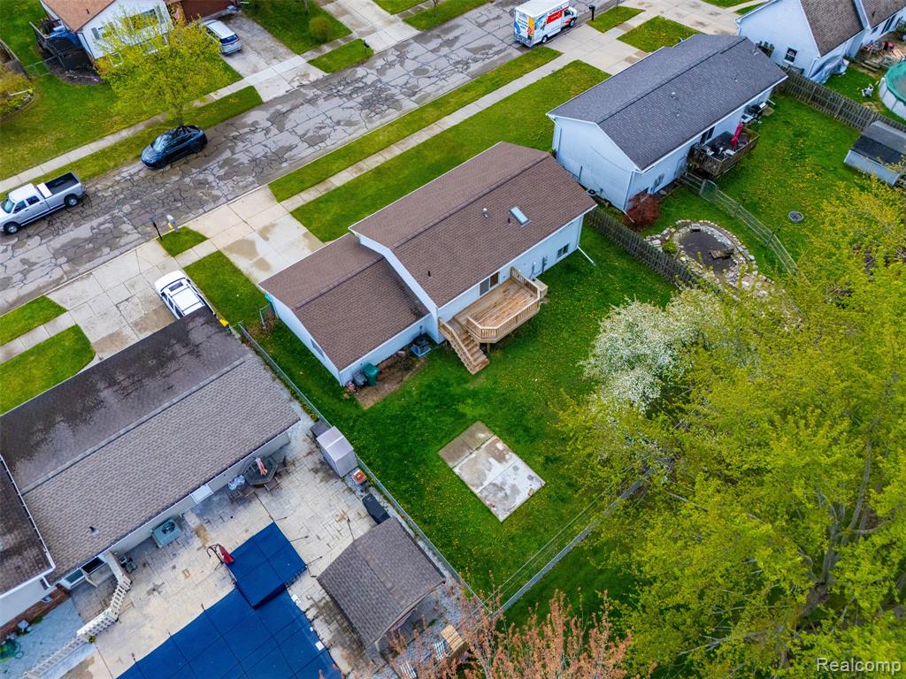 70415 Canterbury Drive, Richmond, MI 48062 — Photo 40
