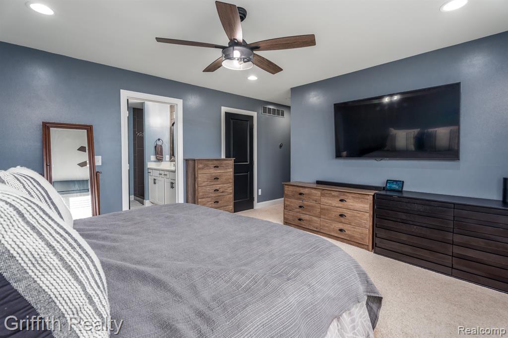 9869 Dartmouth Road Road, Clarkston, MI 48348 — Photo 42