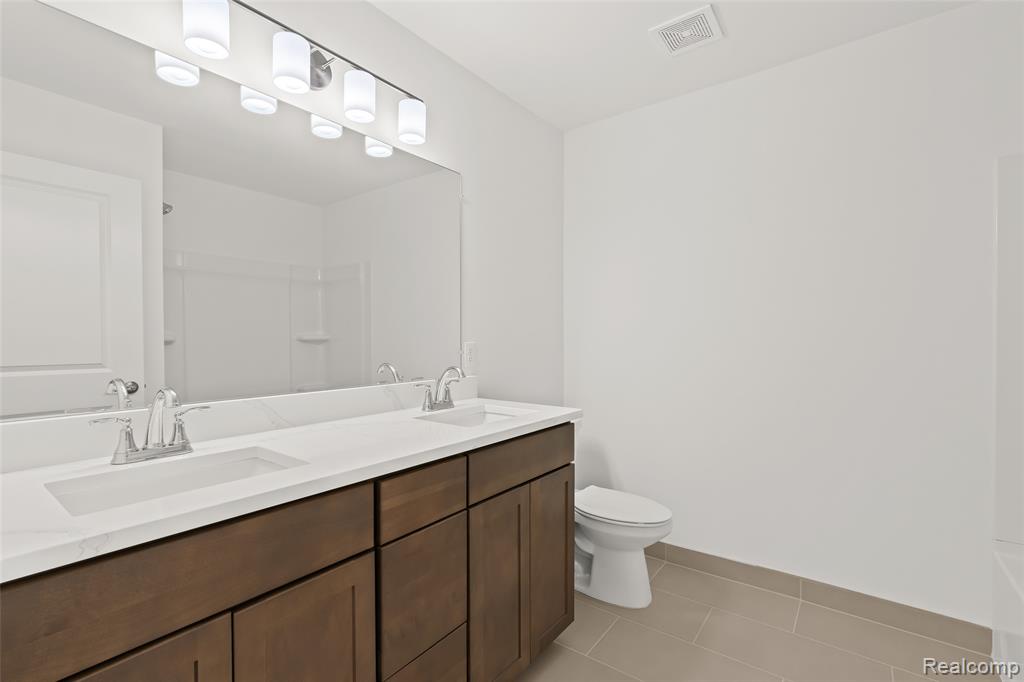 1487 ST JAMES Boulevard, Ann Arbor, MI 48108 — Photo 27
