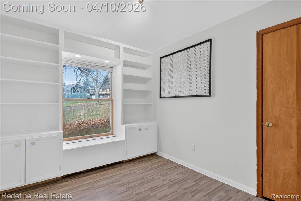 636 Thompson Lake Avenue, Howell, MI 48843 — Photo 23