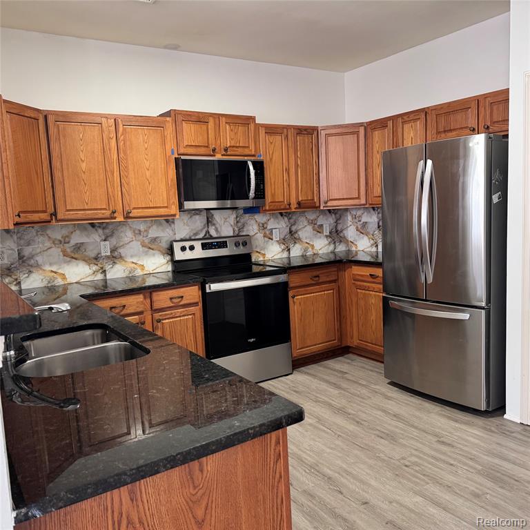 4067 ELIZABETH Avenue, Canton, MI 48188 — Photo 17