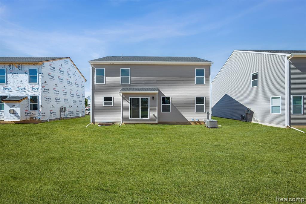 378 Edge Brook, Holly, MI 48442 — Photo 26