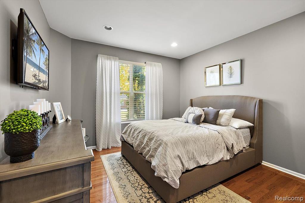 42512 Beechwood Drive, Sterling Heights, MI 48314 — Photo 14