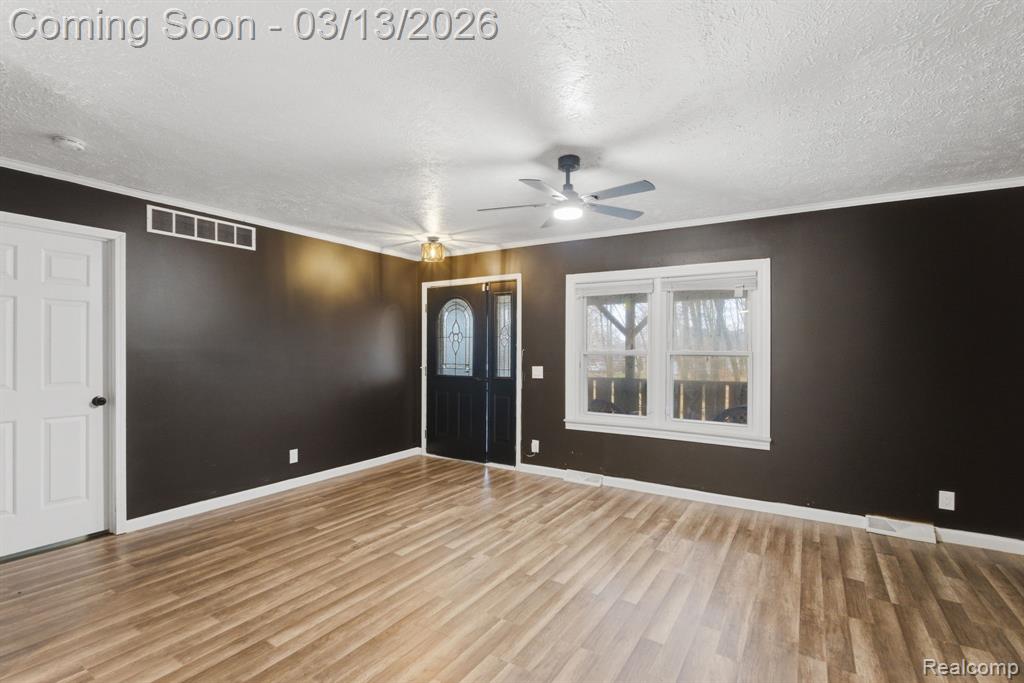 588 Norvell Beach Drive, Brooklyn, MI 49230 — Photo 4