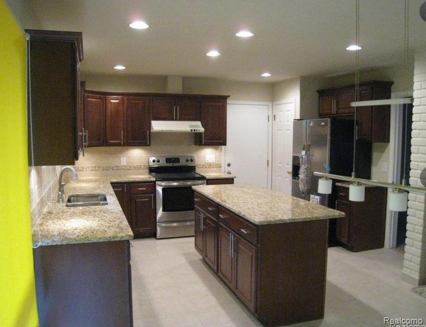 4987 Malibu Drive, Bloomfield Hills, MI 48302 — Photo 6