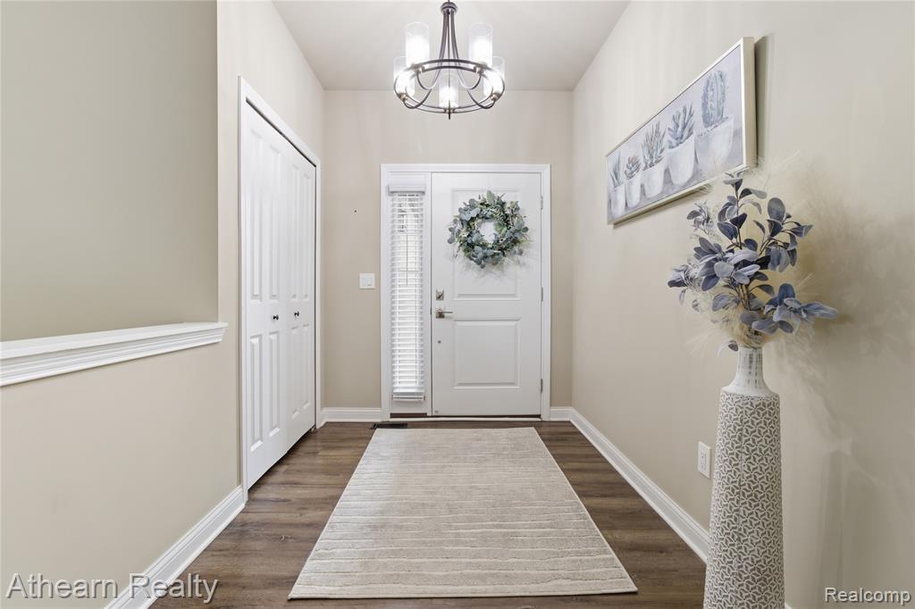 8197 Hidden Cove Court, Grand Blanc, MI 48439 — Photo 17