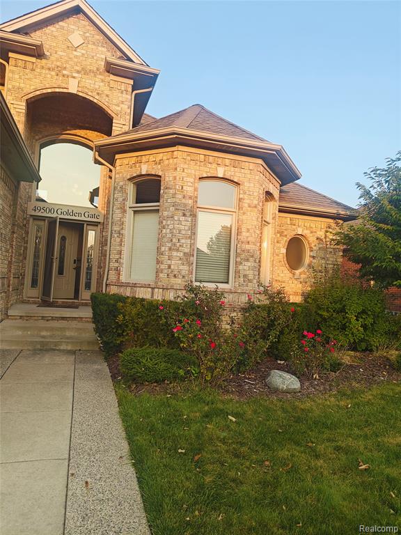49500 GOLDEN GATE Drive, Macomb, MI 48044 — Photo 2