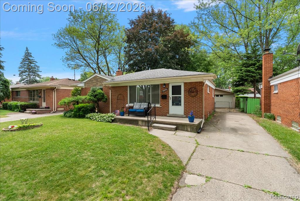 29555 Herbert Street, Madison Heights, MI 48071 — Photo 3