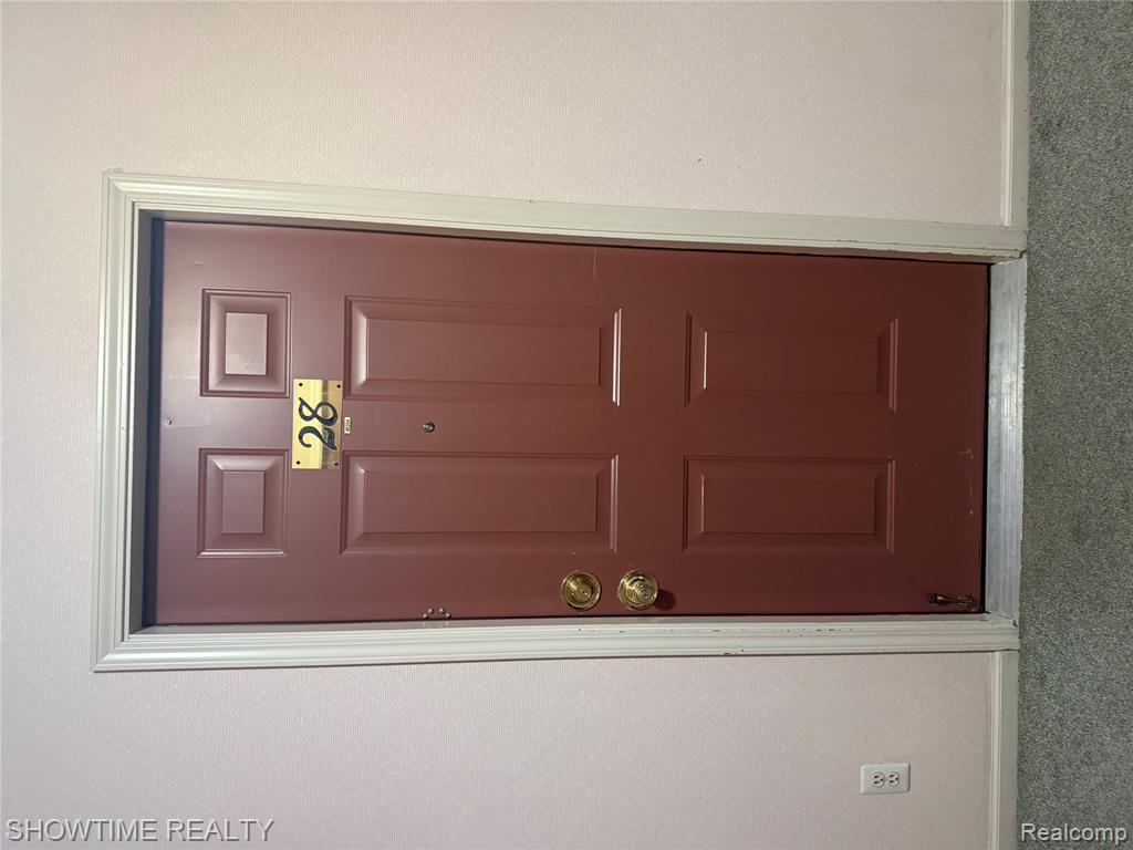 45204 Fryer Drive, Macomb, MI 48044 — Photo 2