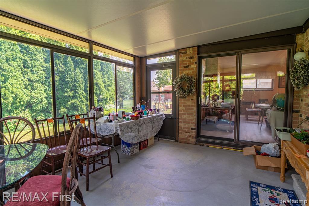 47798 CHRYS, Macomb, MI 48044 — Photo 20