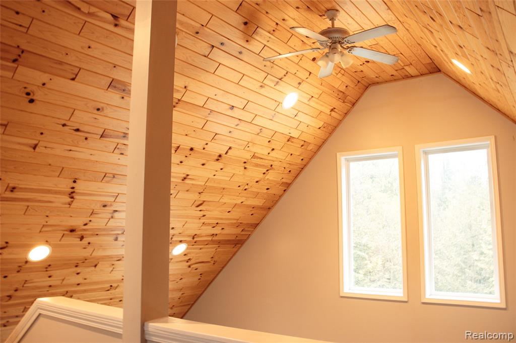 4981 Sherwood Drive, Oscoda, MI 48750 — Photo 36