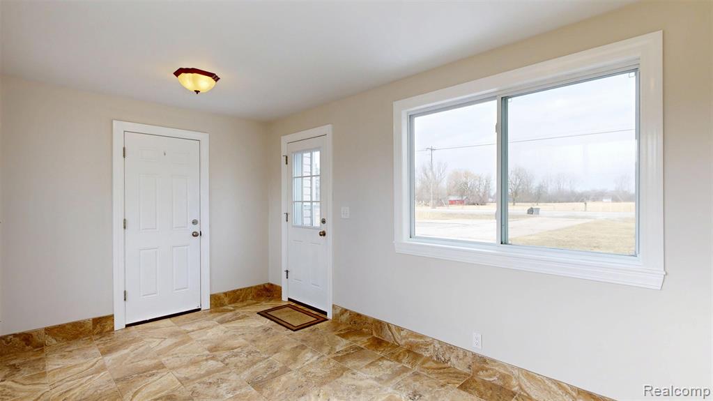 4469 W Coldwater Road, Flint, MI 48504 — Photo 45