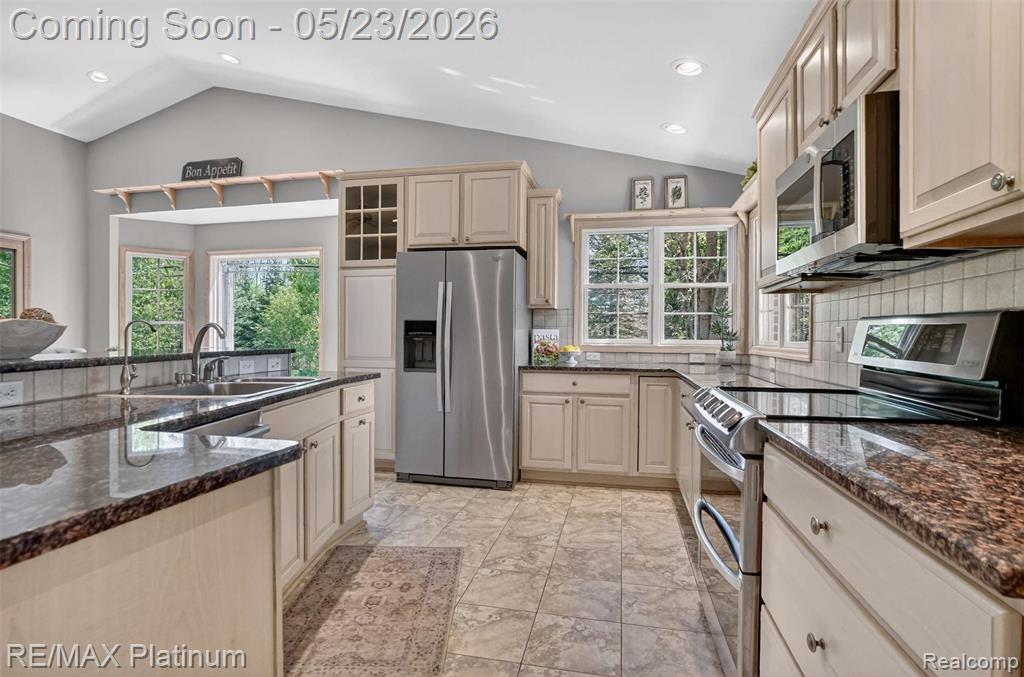 59360 Foxpointe Lane, South Lyon, MI 48178 — Photo 11